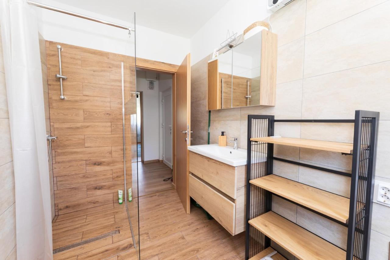 Lynx And Fox Self Check-In Free Parking Apartment Delnice Exterior foto